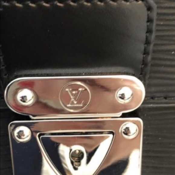 Louis Vuitton Black Epi Leather Robusto 2Briefcase - Picture 4 of 7